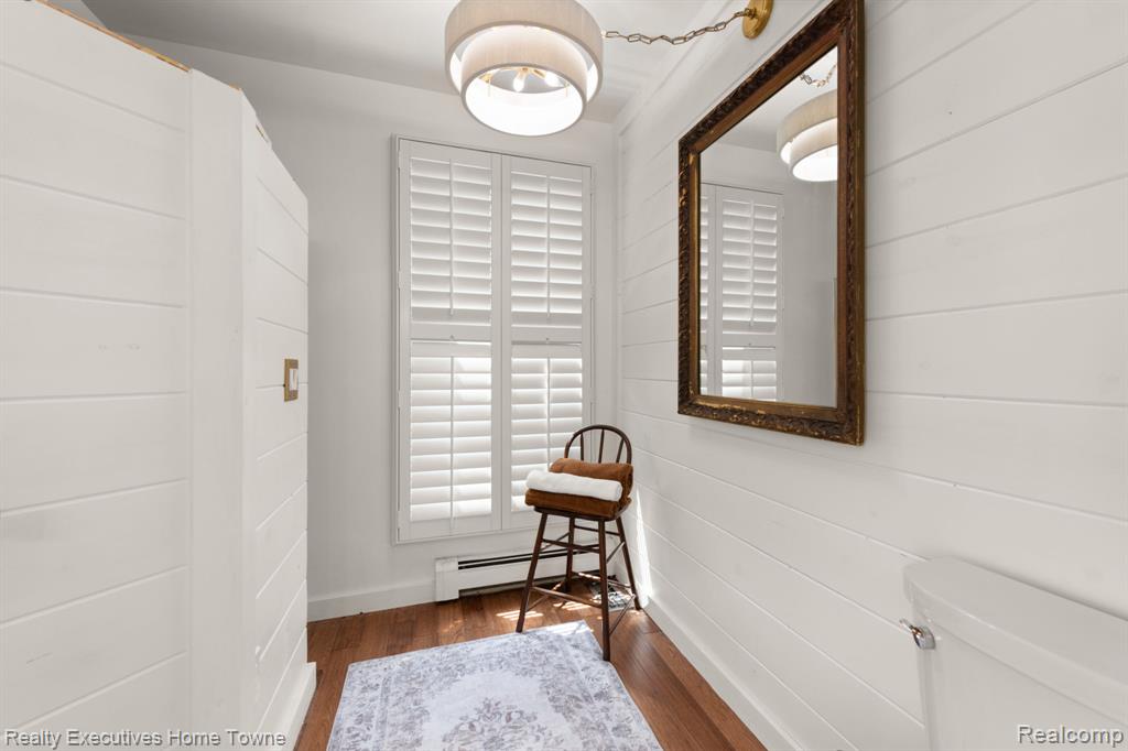 8308 Lakeshore Property Photo 67