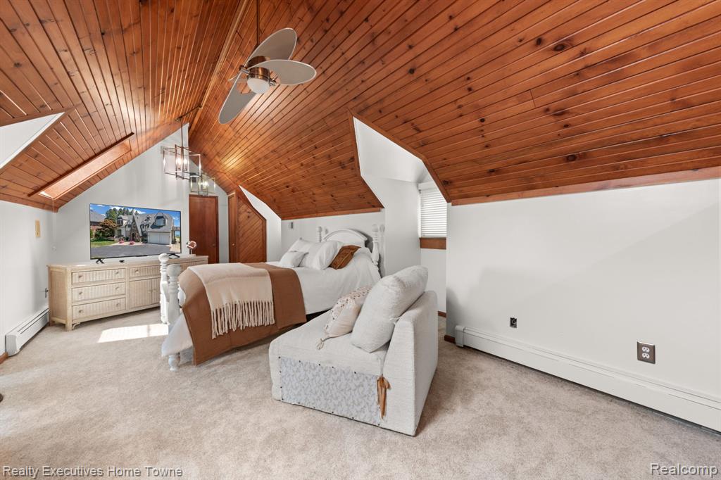 8308 Lakeshore Property Photo 71