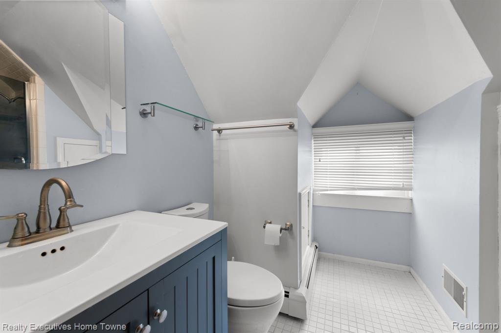 8308 Lakeshore Property Photo 73