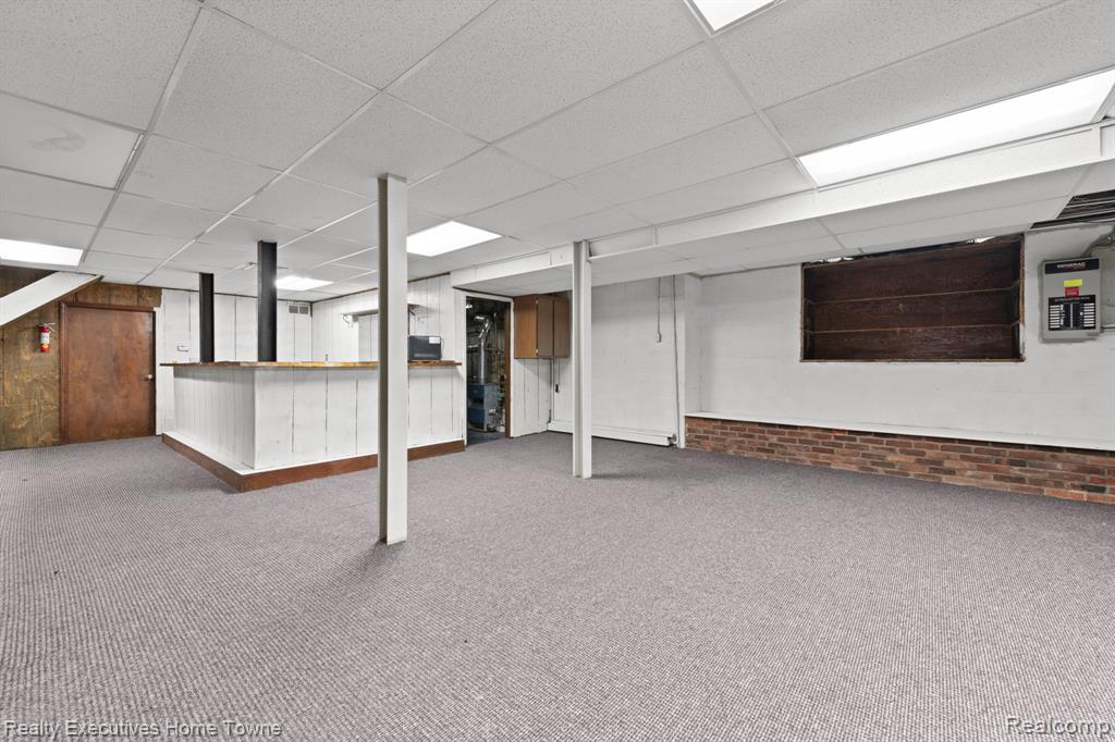 8308 Lakeshore Property Photo 77
