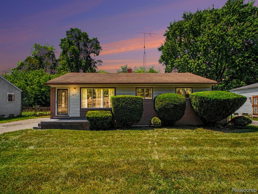 6075 Detroit Street Property Photo 1