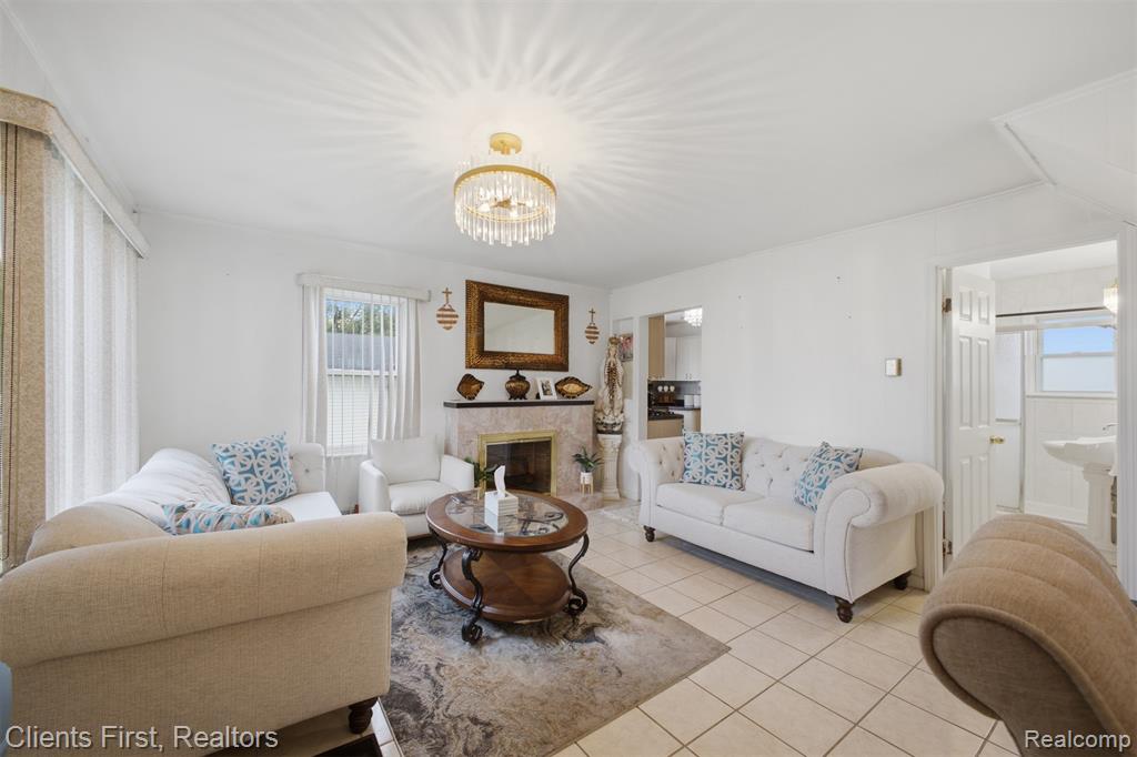 15182 Cooper Street Property Photo 7