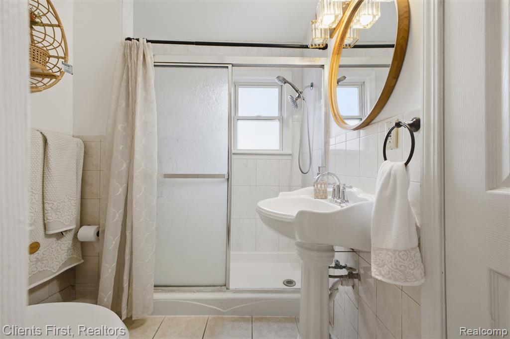 15182 Cooper Street Property Photo 23
