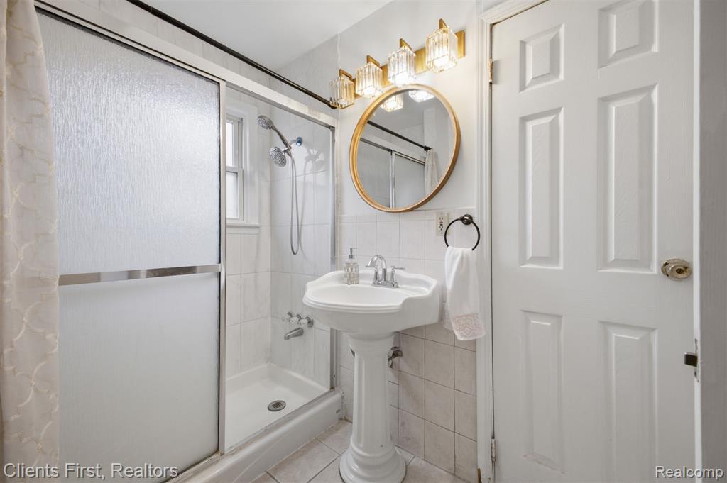 15182 Cooper Street Property Photo 24