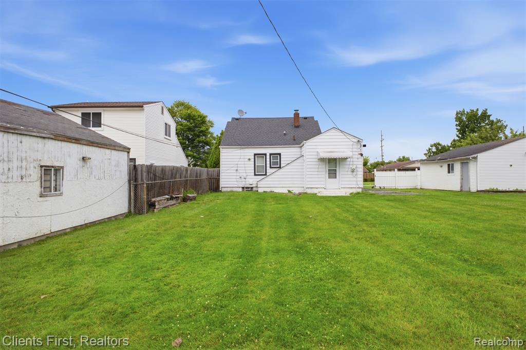 15182 Cooper Street Property Photo 37