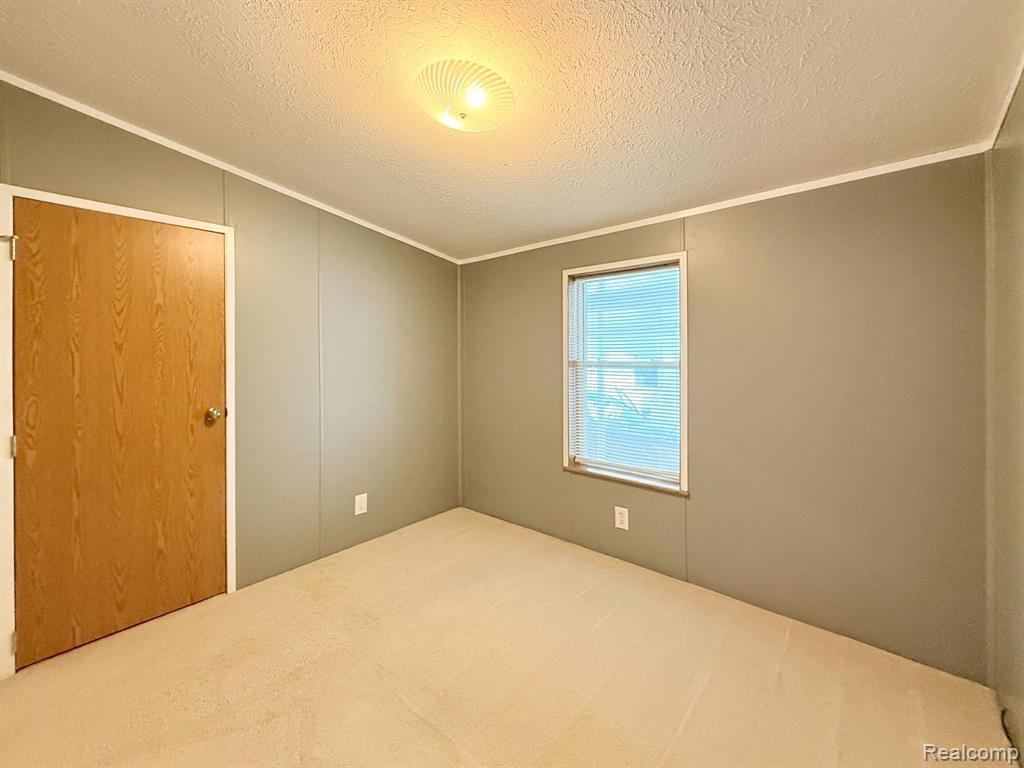 416 Raisin River Drive Property Photo 19