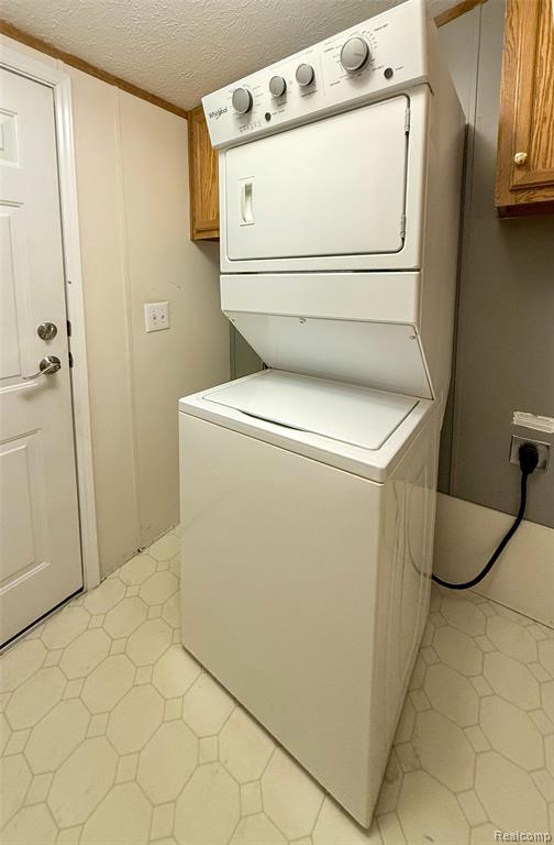 416 Raisin River Drive Property Photo 25