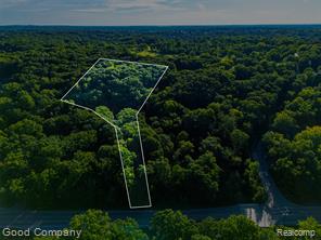 4575 Orion Road Property Photo 3