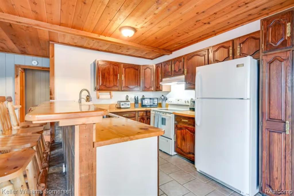6301 Rock Road Property Photo 6