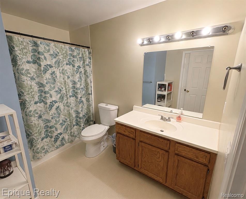 11619 Read Avenue Property Photo 11