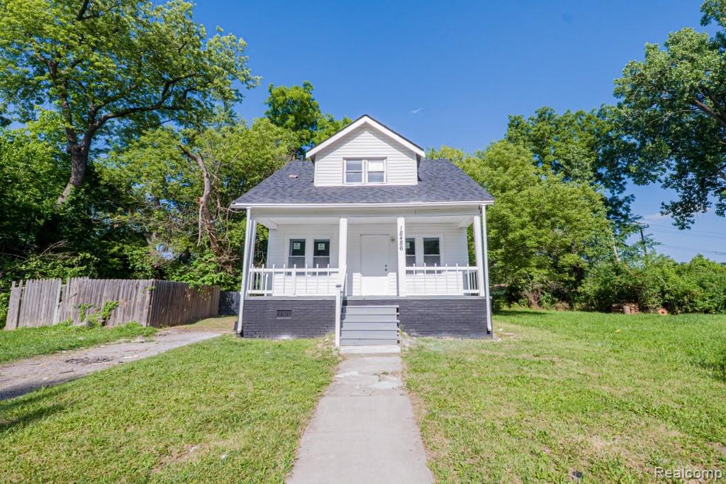 18486 Trinity Street Property Photo 1