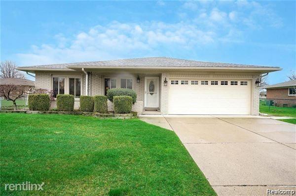 41223 Sesame Drive Property Photo 1