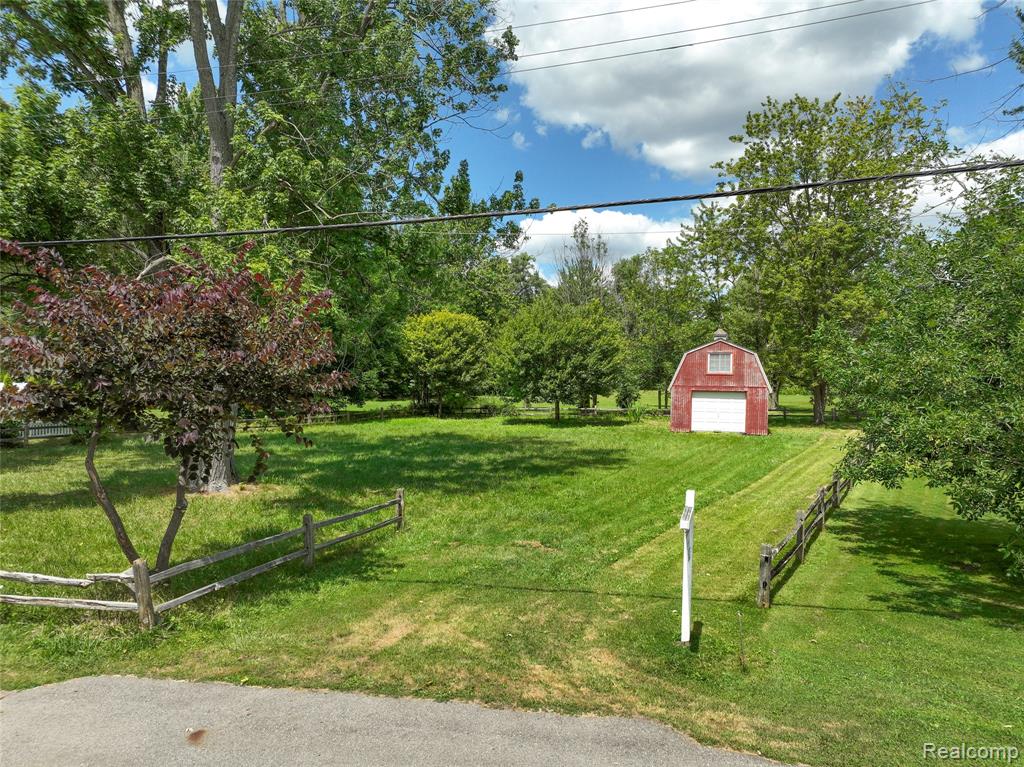 Lot 2 Elmhurst Drive Property Photo 4