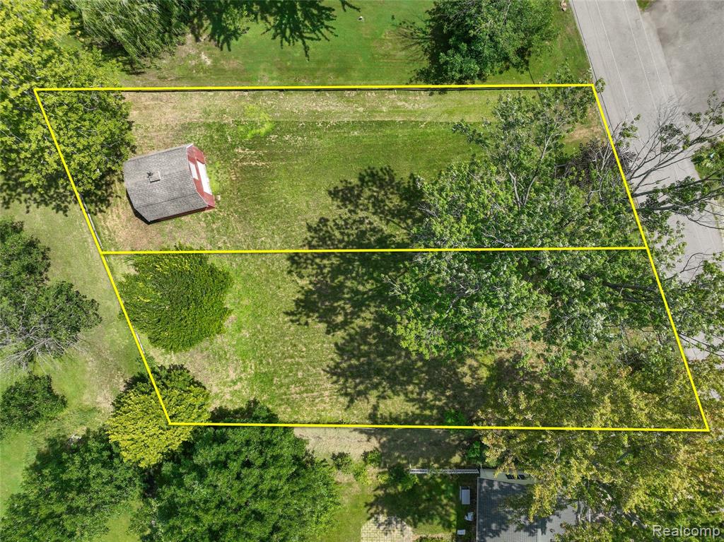 Lot 2 Elmhurst Drive Property Photo 6