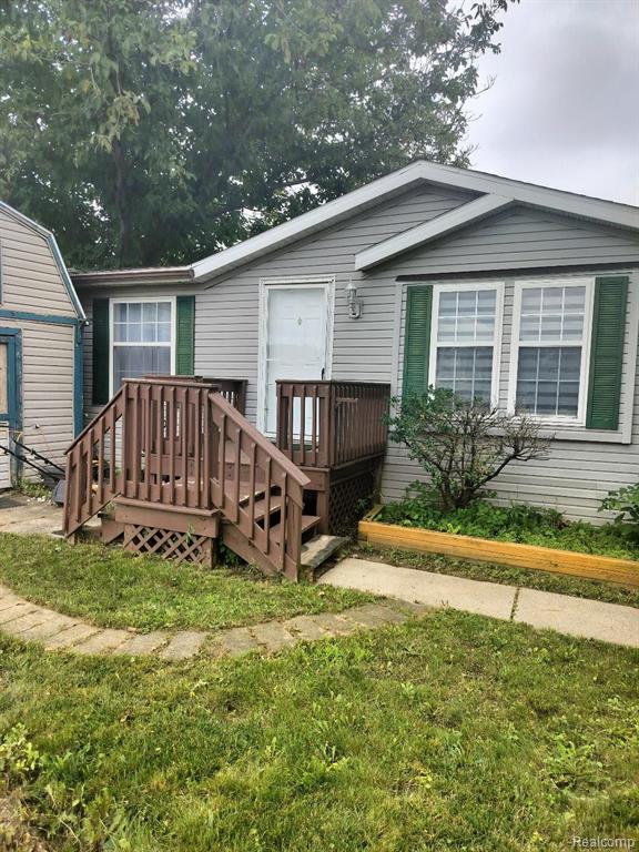 54 Riverview Drive Property Photo 1