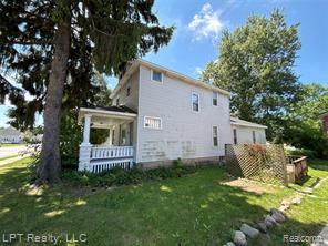 923 10th Street Property Photo 3