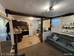 923 10th Street Property Photo 17