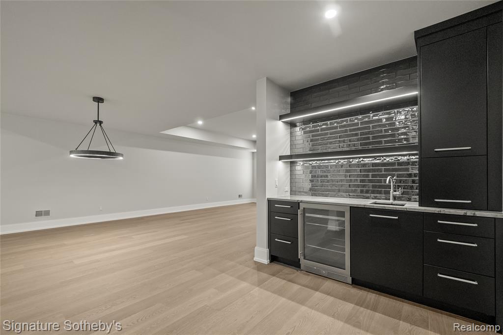 1120 Lyonhurst Street Property Photo 35