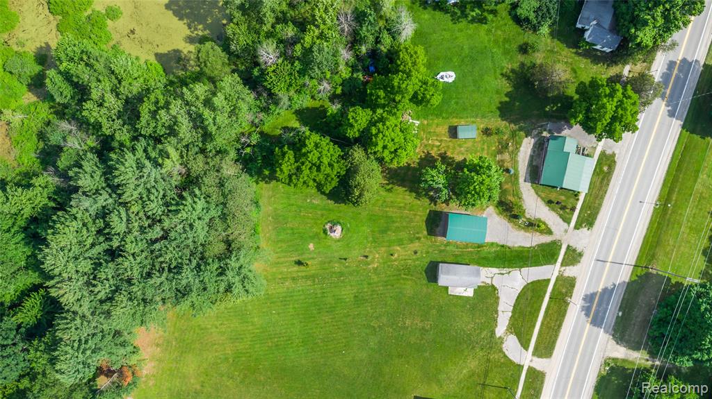 360 S State Road Property Photo 21