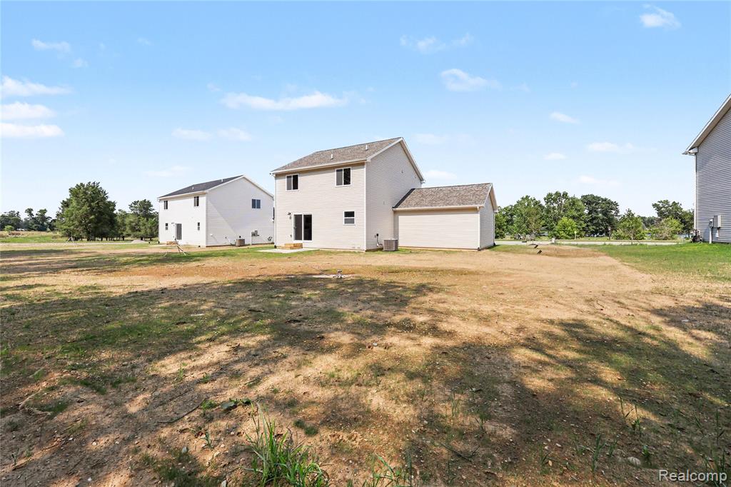 749 Lone Oak Way Property Photo 17