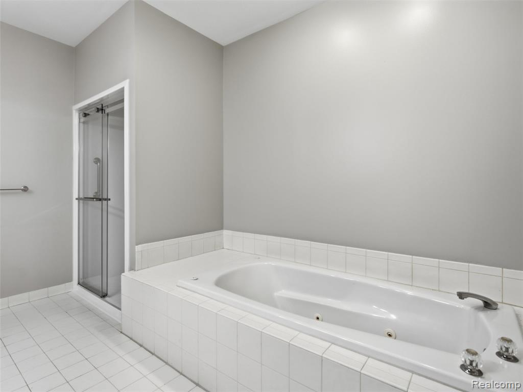 156 Sandhills Lane Property Photo 28