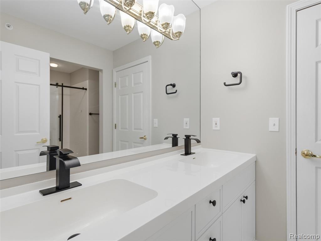156 Sandhills Lane Property Photo 31