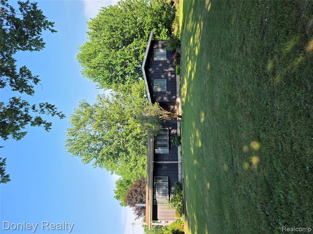 7311 Arendt Road Property Photo 1