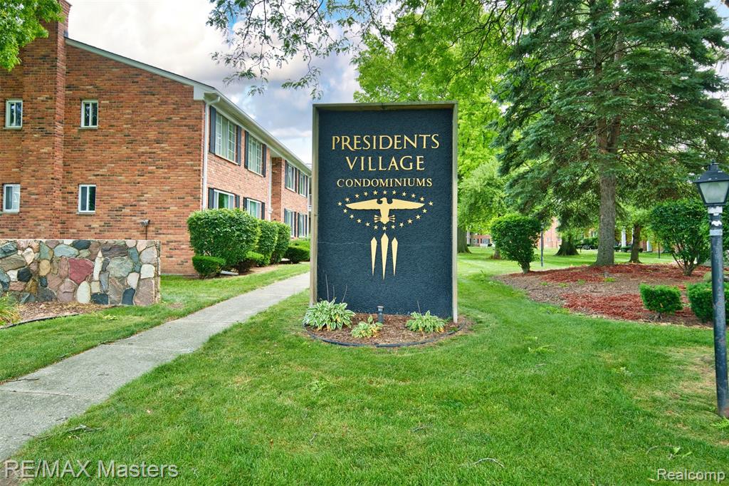 29606 Hoover Road Property Photo 2
