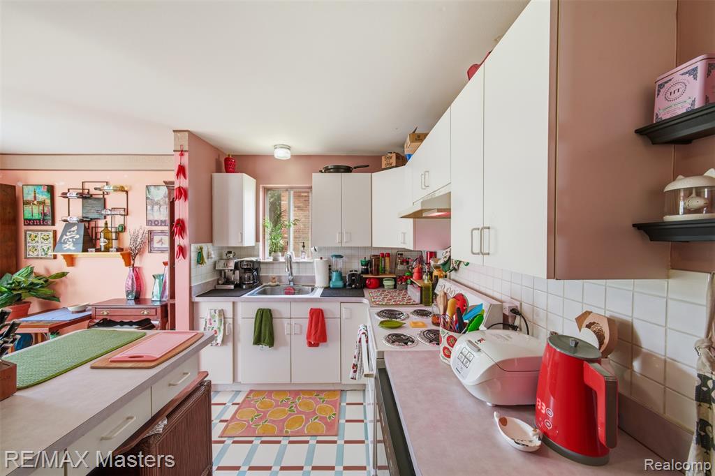29606 Hoover Road Property Photo 16