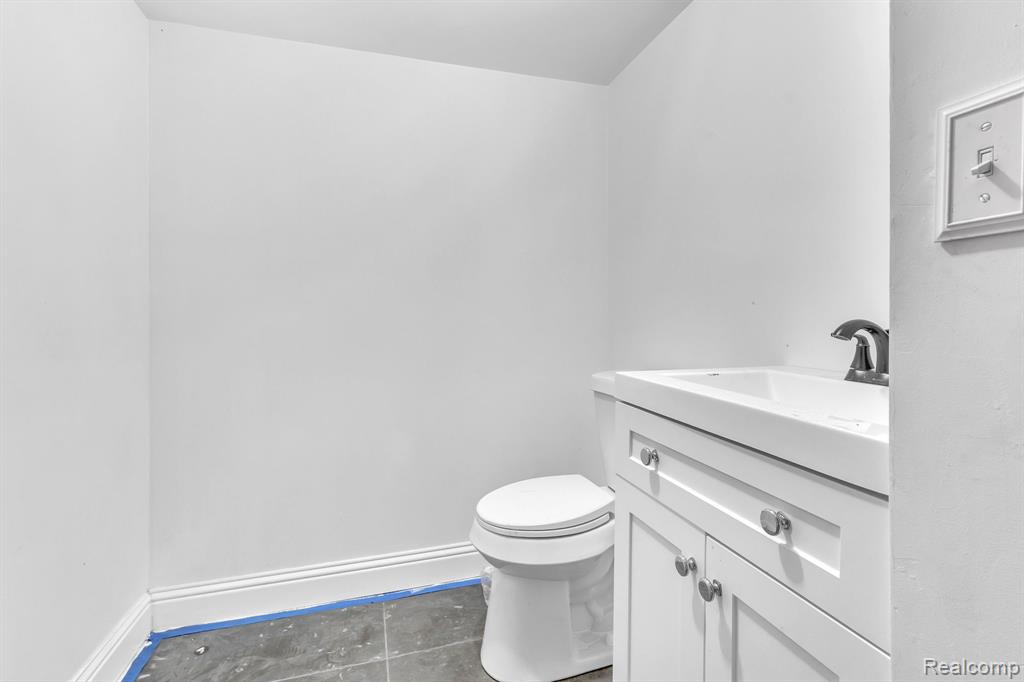 12796 Cherrylawn Street Property Photo 17