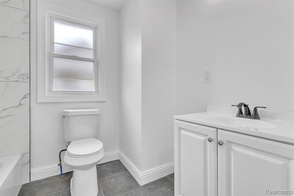 12796 Cherrylawn Street Property Photo 24