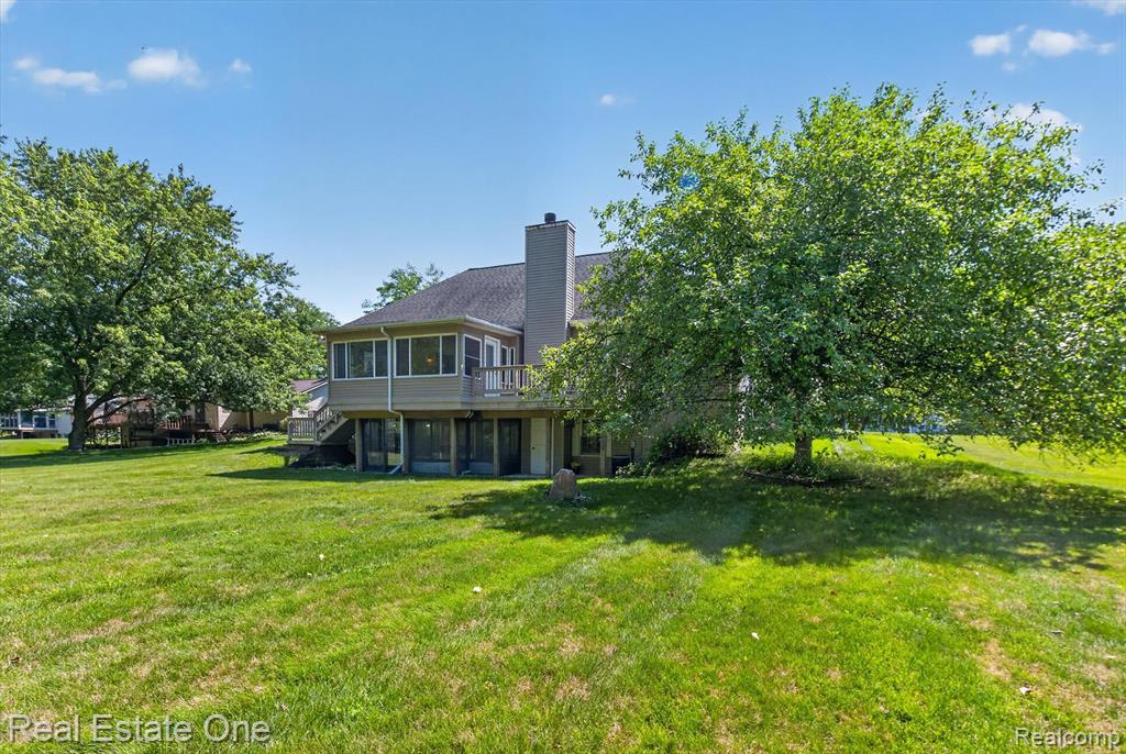 5128 Queensway Property Photo 56
