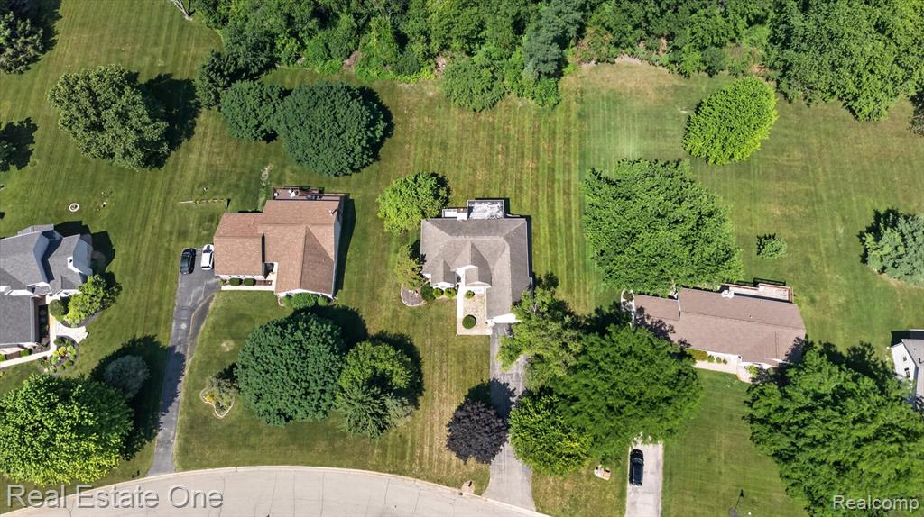 5128 Queensway Property Photo 64