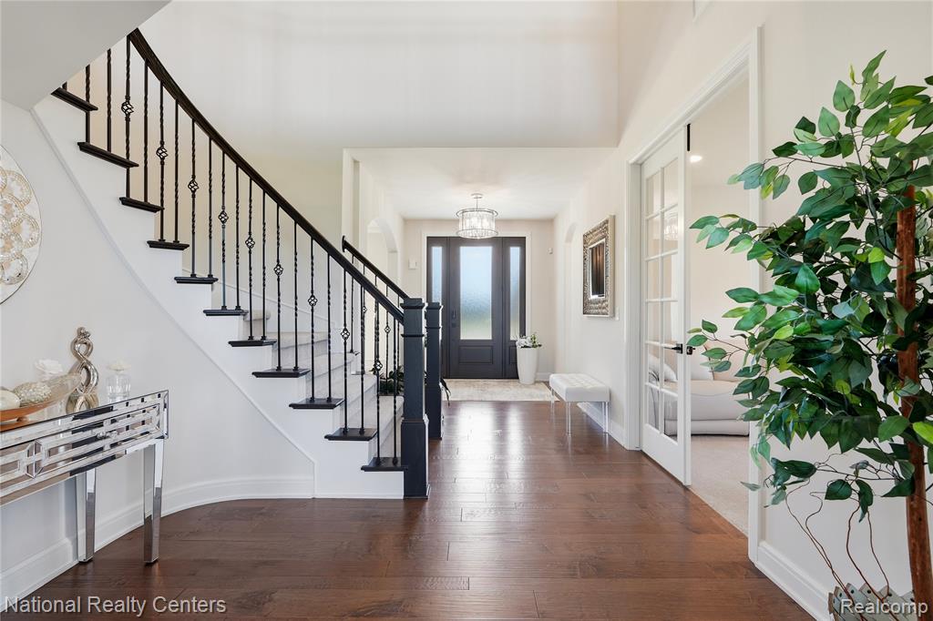 3142 Holburn Court Property Photo 15