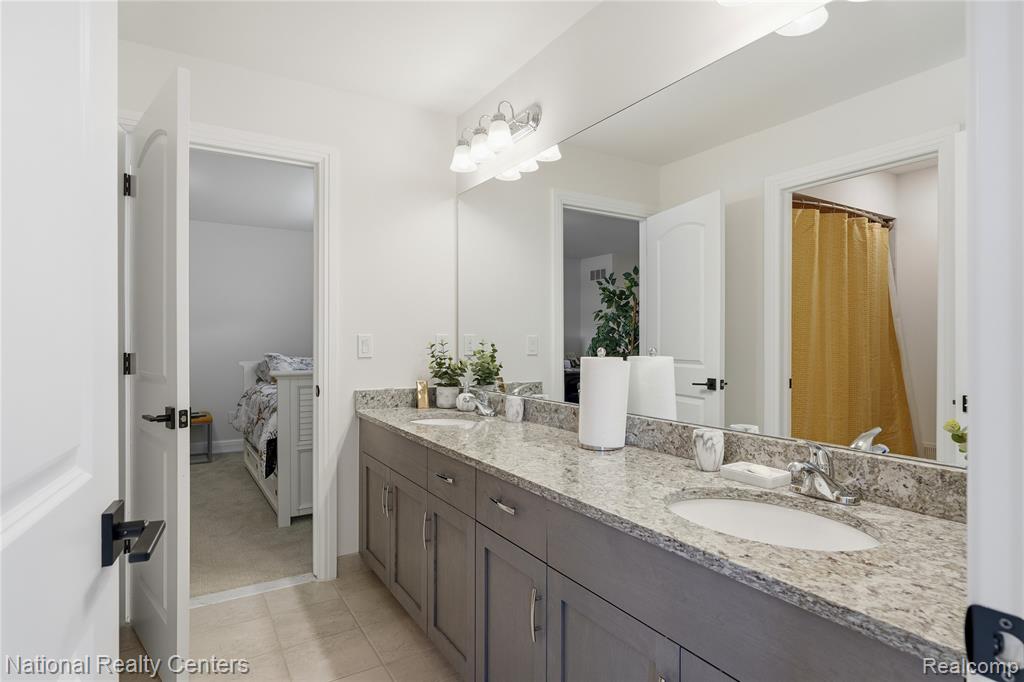 3142 Holburn Court Property Photo 29