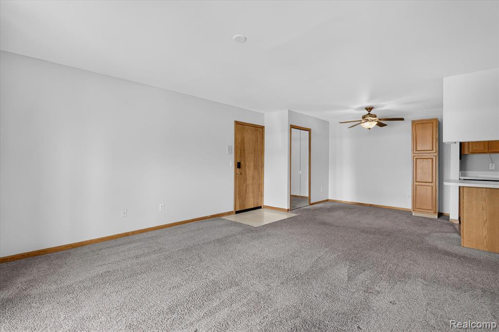 45720 Prairiegrass Court Property Photo 7