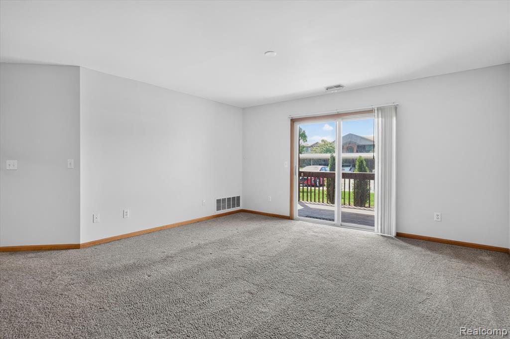 45720 Prairiegrass Court Property Photo 11