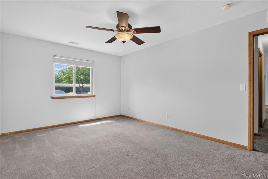 45720 Prairiegrass Court Property Photo 19