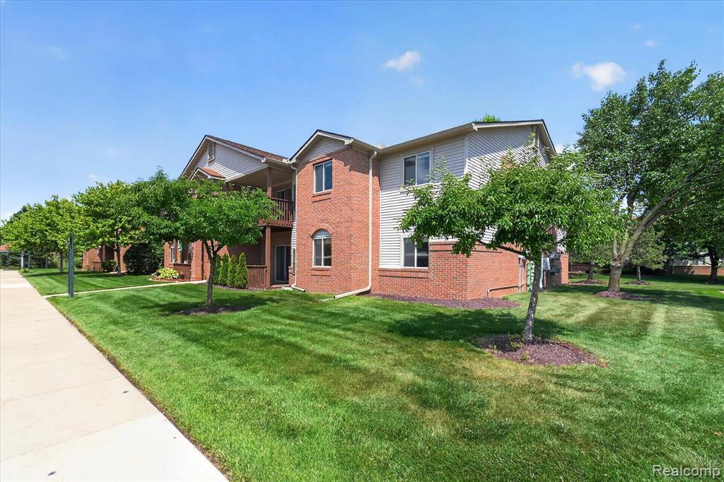 45720 Prairiegrass Court Property Photo 24