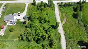 22950 Mcphall Road Property Photo 6