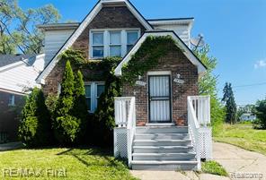 14903 Mapleridge Street Property Photo 1