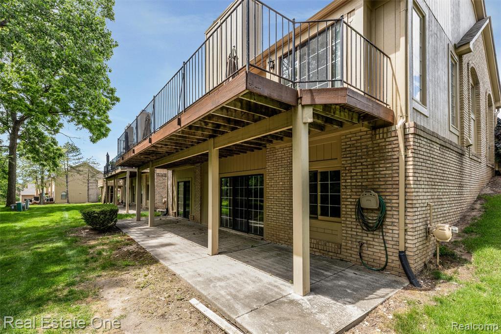6273 Celeste Road Property Photo 49
