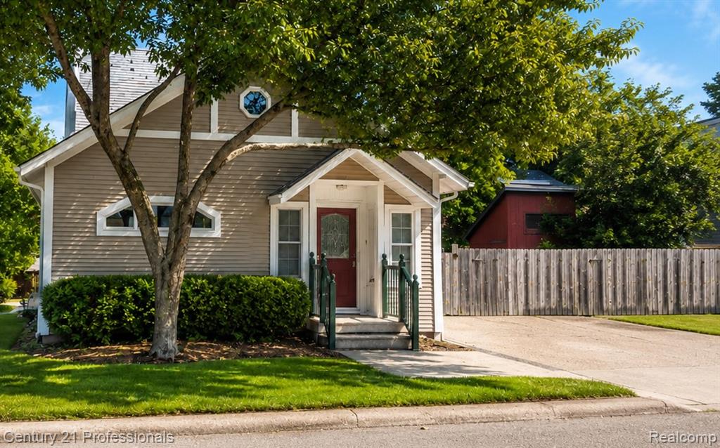 3668 Shorewood Road