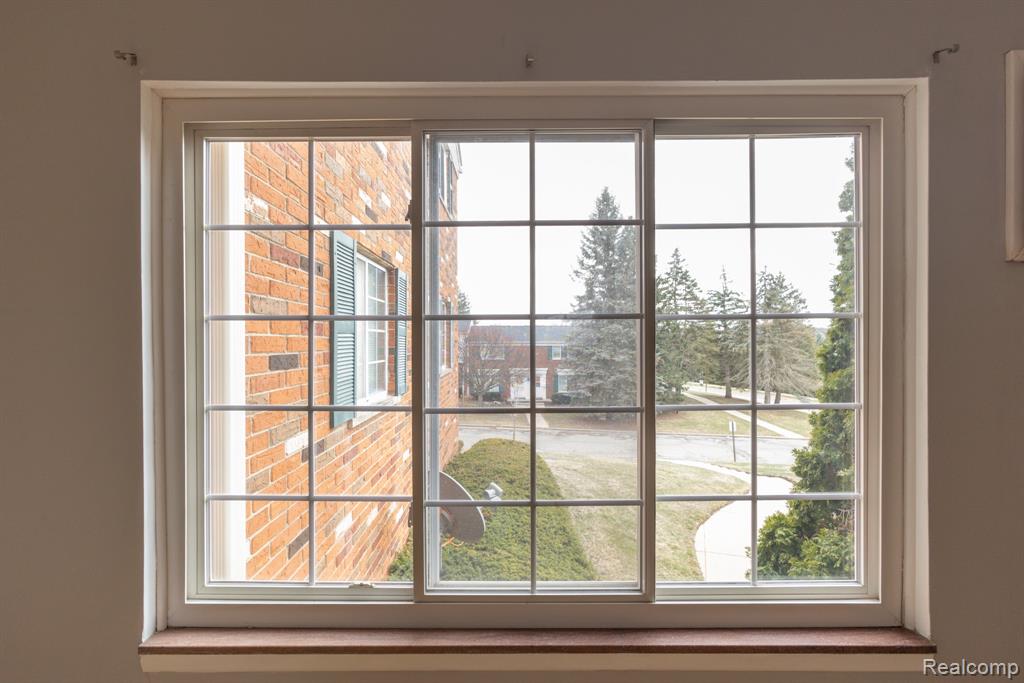 495 Miller Avenue Property Photo 5