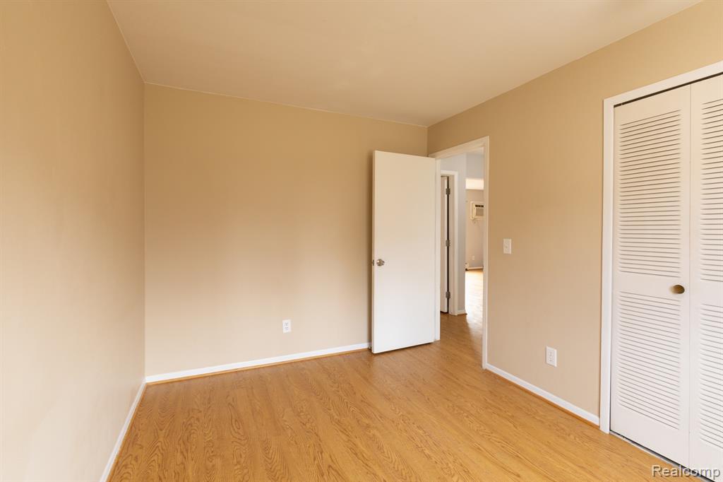 495 Miller Avenue Property Photo 19