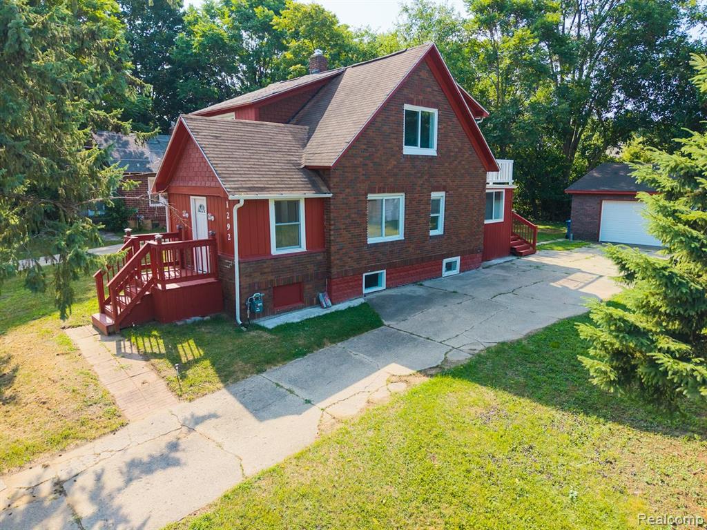 1292 Howard Street Property Photo 4