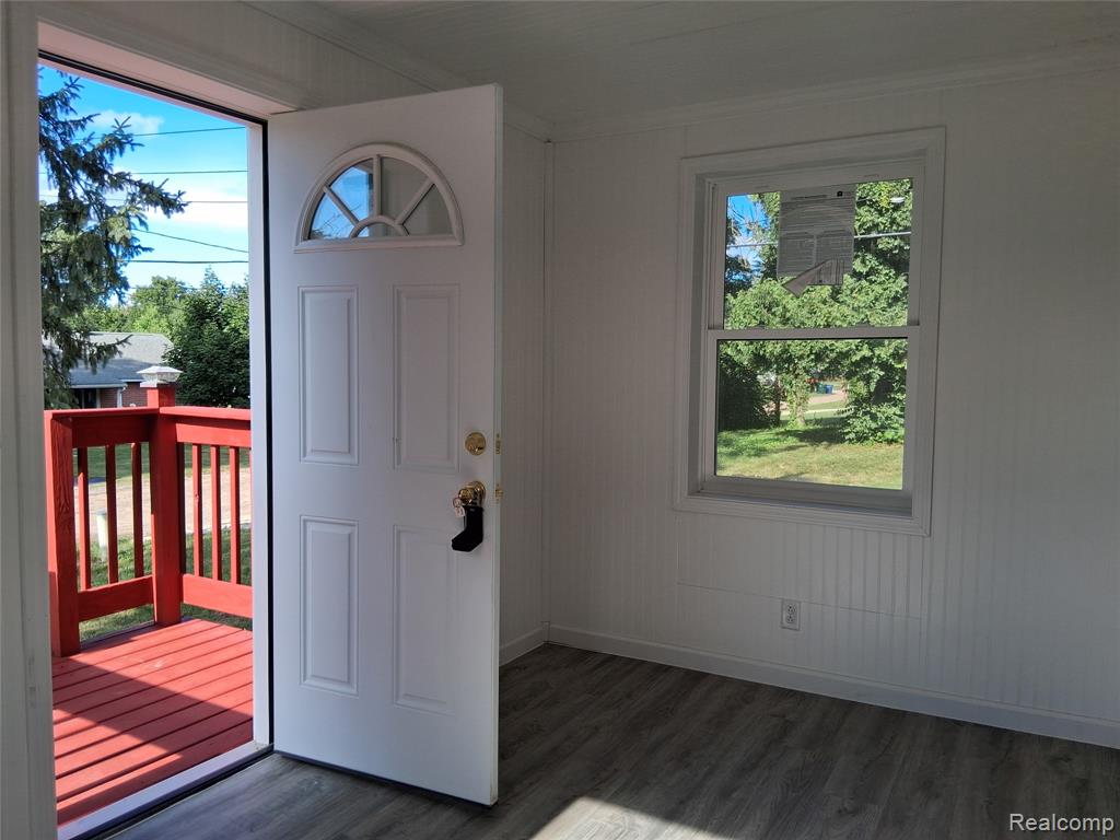1292 Howard Street Property Photo 5