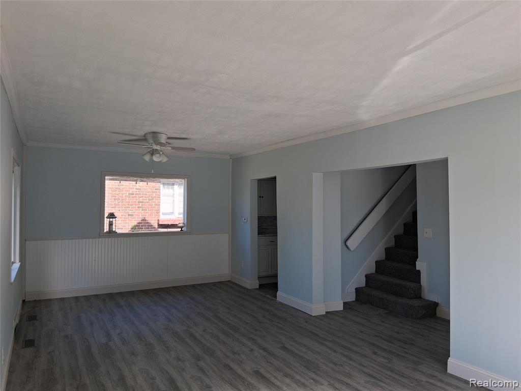 1292 Howard Street Property Photo 6