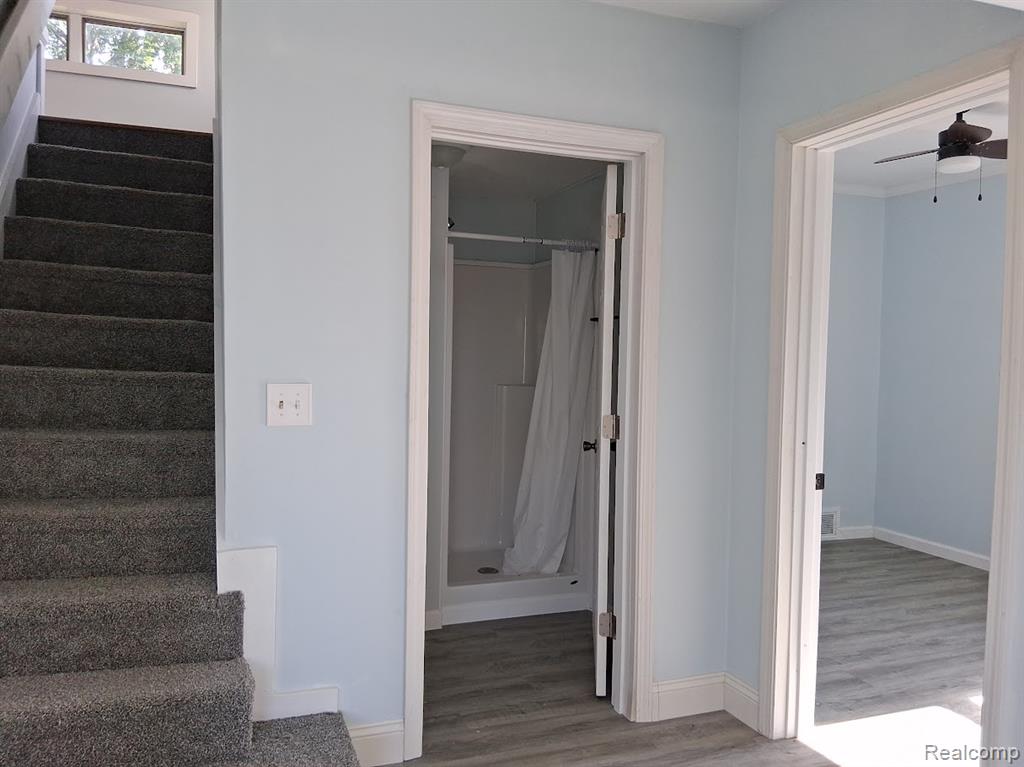 1292 Howard Street Property Photo 12