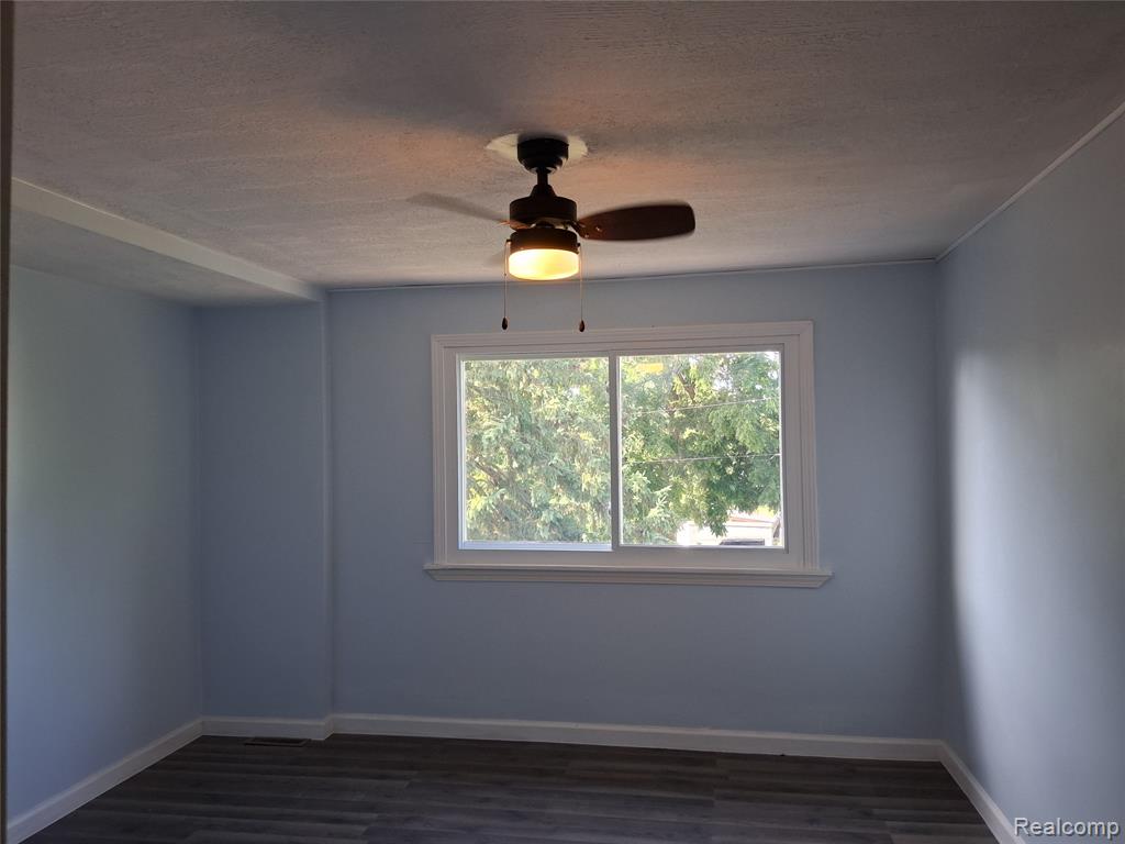 1292 Howard Street Property Photo 18